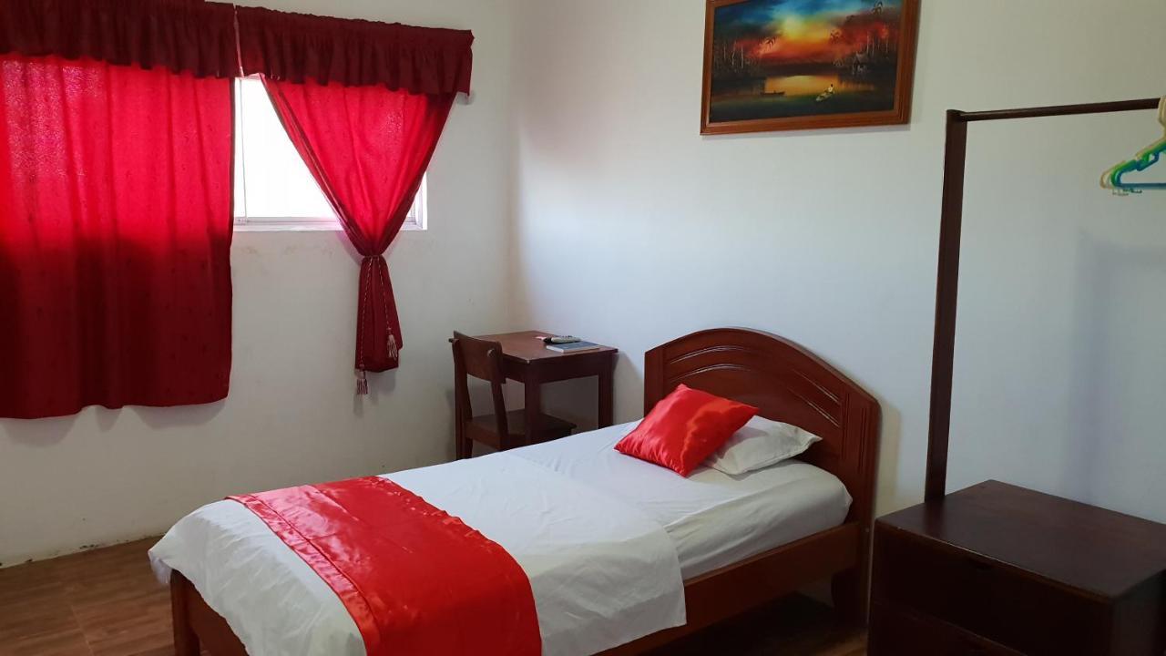 Hostal Maravilla Amazonica Iquitos Exteriör bild
