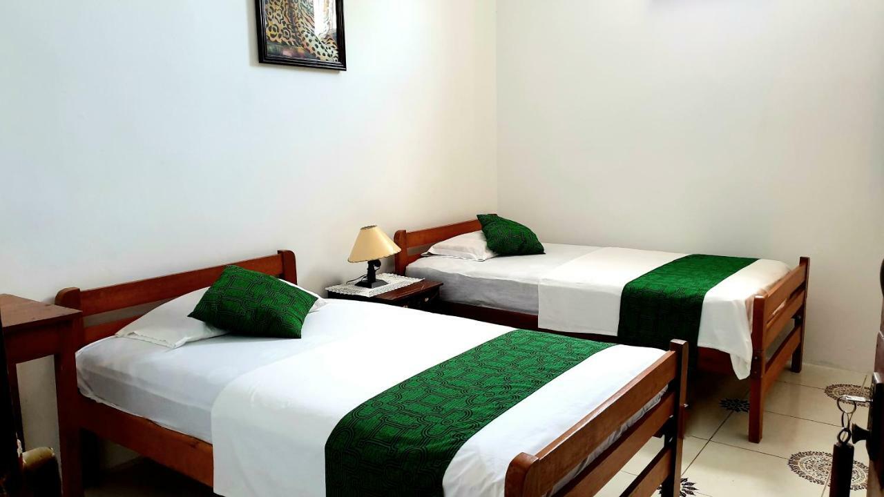 Hostal Maravilla Amazonica Iquitos Exteriör bild